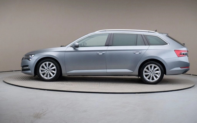 Skoda Superb cena 99899 przebieg: 83236, rok produkcji 2019 z Jedlina-Zdrój małe 326